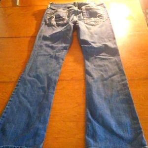 American Eagle size 8 low-rise kickit boot cut